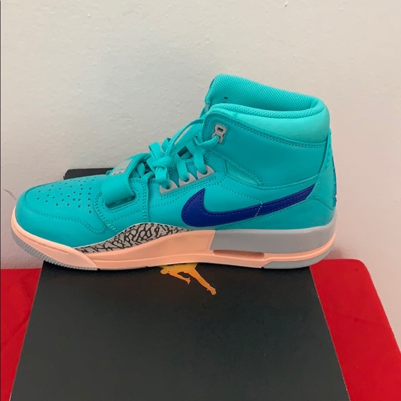 SOLD Jordan Legacy 312 Hyper Jade - Picture 7 of 7